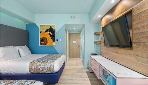 Standard Room, 2 Queen Beds, City View