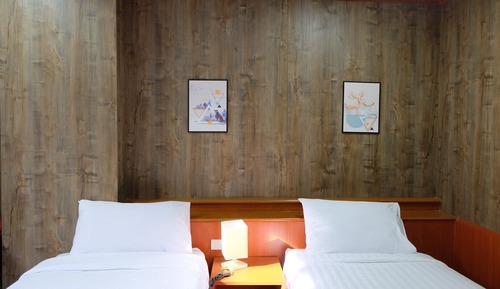 Estudio económico, 1 habitación, Aire acondicionado, en una planta alta