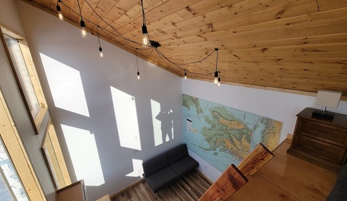 Deluxe Tiny House, Private Airstrip