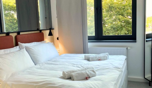 Habitación superior con 1 cama doble o 2 individuales