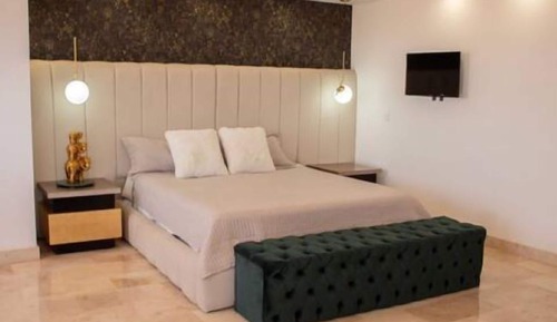 Premium House, Balcony, Valley View