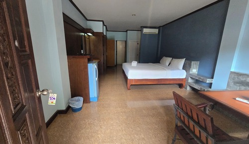 Habitación Deluxe doble, vistas a la piscina