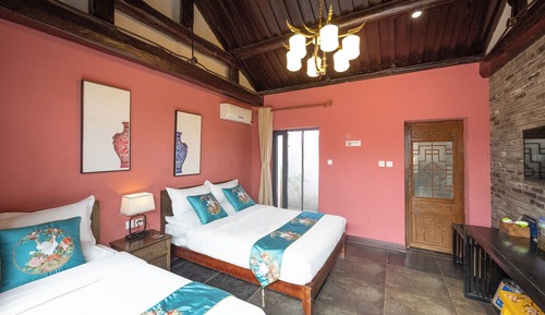 Habitación triple clásica
