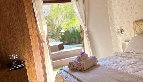 Suite, vistas al jardín