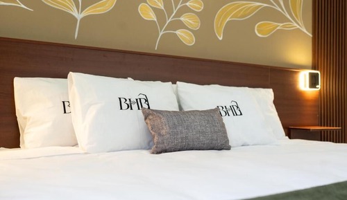 Habitación Deluxe con 1 cama doble o 2 individuales, vistas a la ciudad