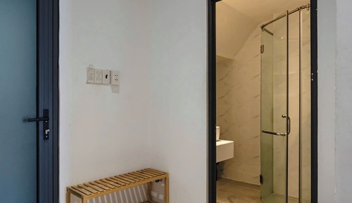 Estudio familiar, 2 camas de matrimonio, vistas a la ciudad