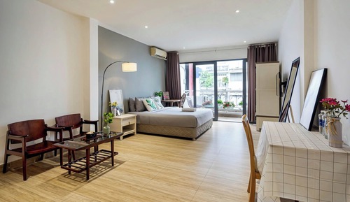 Estudio Premier, 1 cama de matrimonio, balcón