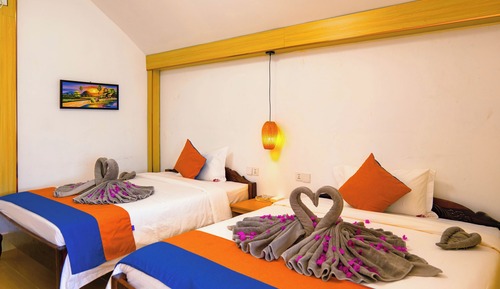 Twin Room, Balcony