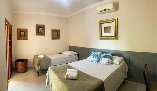 Habitación cuádruple familiar, vistas al jardín