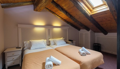 Habitación cuádruple clásica, no fumadores, en una planta alta