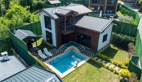 Villa, piscina privada, vistas al lago