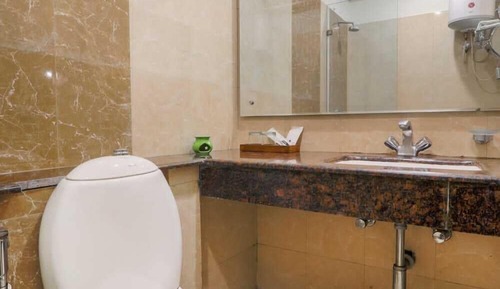 Habitación individual superior, vistas al patio