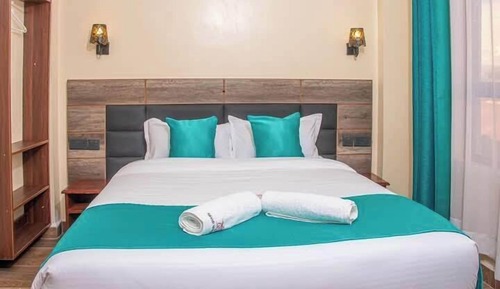 Standard Double Room, City View