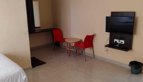 Habitación Confort doble, no fumadores, vistas al jardín