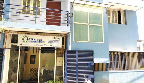 Habitación Deluxe con 1 cama doble o 2 individuales, balcón, vistas a la ciudad