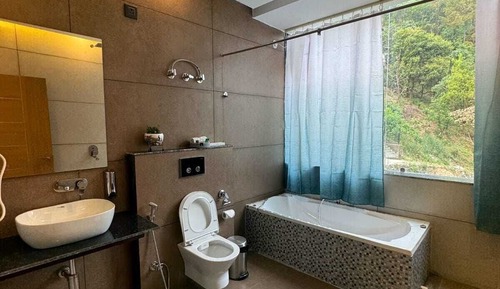 Luxury Studio Suite, Balcony, Mountain View