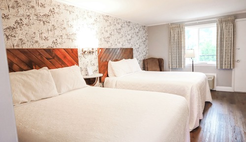 Habitación Deluxe doble, 2 camas de matrimonio, vistas a la montaña