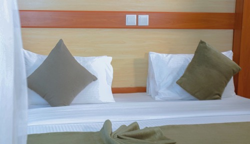 Habitación Deluxe doble, vistas a la piscina