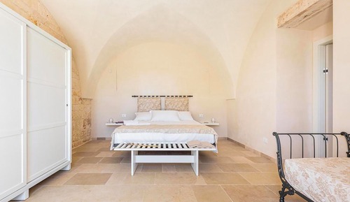 Triple Room, Patio