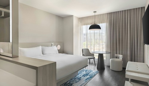 Estudio, 1 cama de matrimonio grande