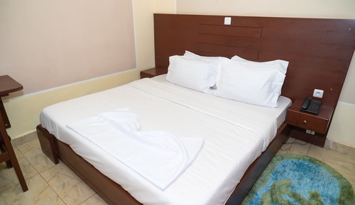 Apartamento presidencial, balcón, vistas a la ciudad