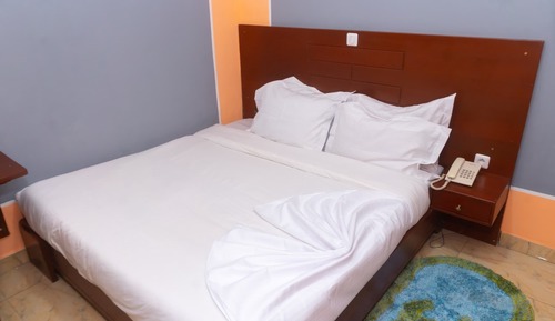 Apartamento Royal, balcón, vistas a la ciudad