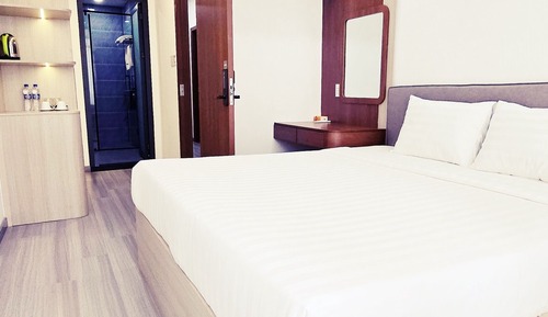 Habitación de lujo doble, balcón, vistas a la ciudad