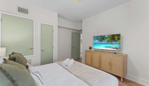 Apartamento Confort, 2 habitaciones, vistas parciales al lago