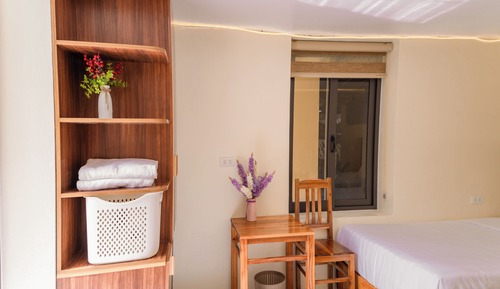 Habitación estándar con 1 cama doble o 2 individuales, terraza, vistas a la piscina