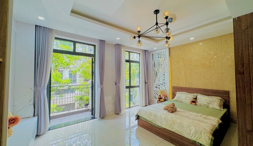 Habitación Confort, 1 cama de matrimonio, baño privado, vistas al jardín