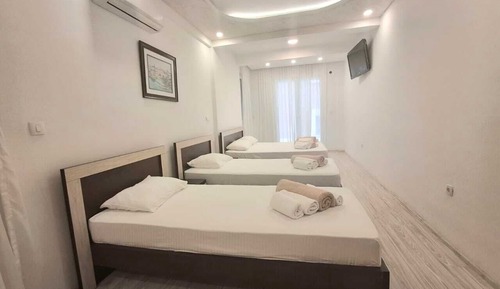 Apartamento clásico, balcón