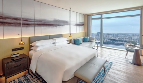 Habitación clásica, 1 cama de matrimonio grande, vistas a la ciudad