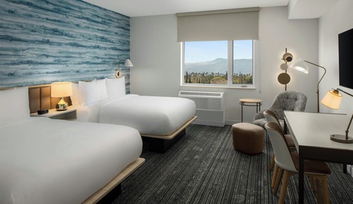 Estudio, 2 camas de matrimonio