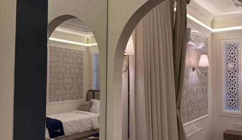 Habitación triple Confort, vistas al patio