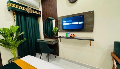 Habitación Deluxe con 1 cama doble o 2 individuales, vistas a la ciudad