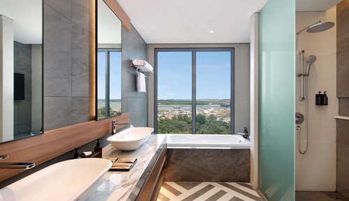 Suite Deluxe, 1 cama doble, vistas a la ciudad