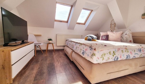 Habitación cuádruple familiar, vistas al jardín