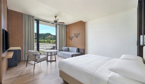 Habitación Premier, 1 cama de matrimonio grande, no fumadores, vistas al río (Balcony)