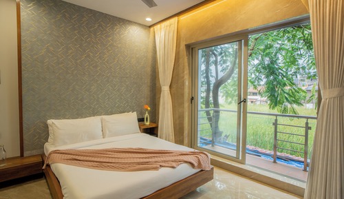 Habitación familiar, balcón, vistas a la ciudad