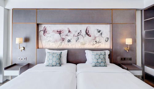 Suite estándar, 2 camas individuales, balcón