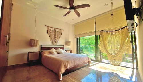 Suite Deluxe, vistas a la piscina