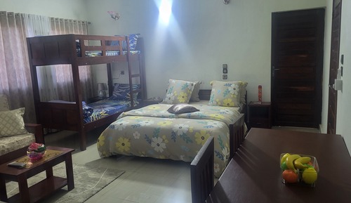 Habitación estándar con 2 camas individuales, vistas a la ciudad