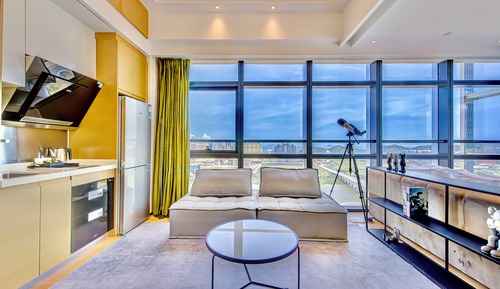 Habitación panorámica, vistas parciales al mar