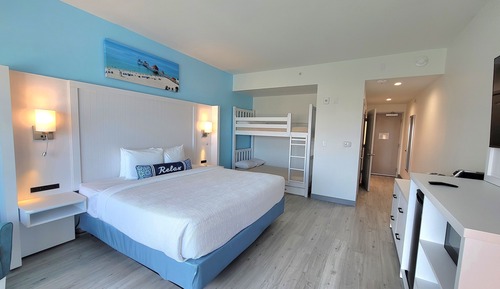 Habitación familiar, 1 habitación, balcón, vistas a la piscina