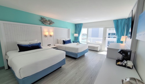 Habitación Premium doble, accesible en silla de ruedas, vistas a la piscina