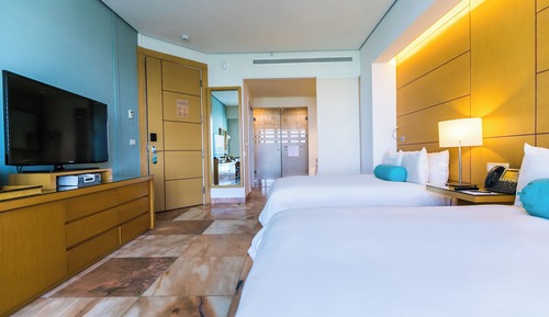 Two Superior Double Beds Diamante View AI