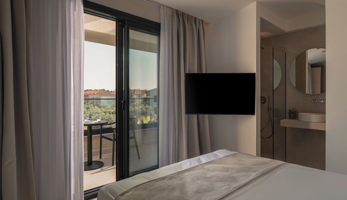 Duplex Suite Ground Floor