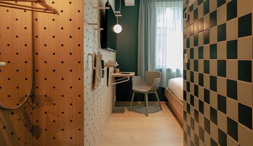 Estudio Deluxe, en esquina (Hobo)