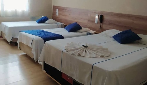Habitación cuádruple, varias camas, no fumadores, baño privado