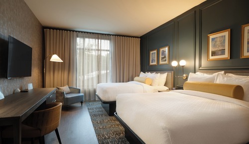 Habitación Deluxe doble, 2 camas de matrimonio, no fumadores, vistas a la ciudad